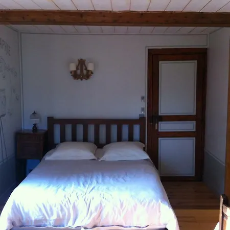 La Ferme Des Vignes Oda ve Kahvaltı Hotot-en-Auge