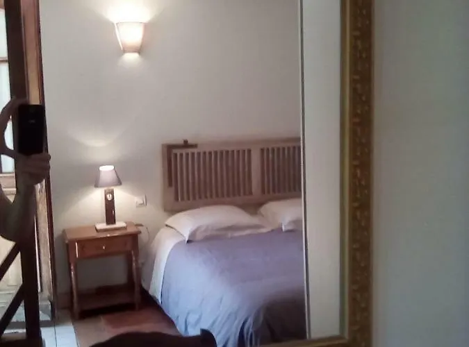 La Ferme Des Vignes Bed & Breakfast 3*